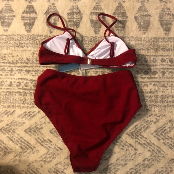 👙Cupshe Deep Red High Waisted Bikini Set - Picture 4 of 4